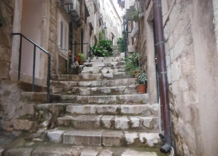 Tomasi Гостевой дом